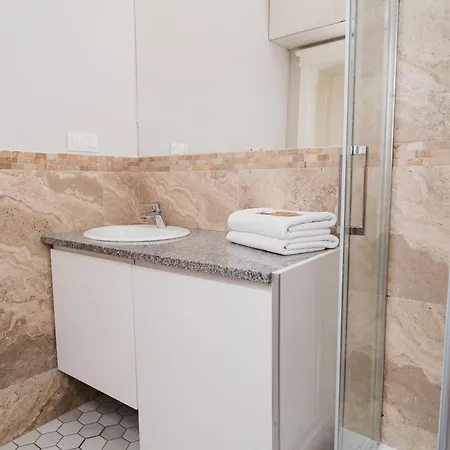 Totu Chopina Centre Apartman *
